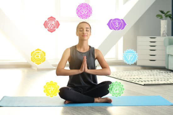 Scopri la filosofia del yoga attraverso i profondi insegnamenti dei Sutra di Patanjali