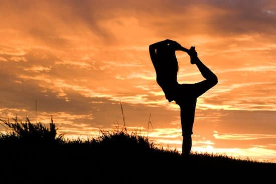 Scopri i migliori centri yoga a Monteverde, Roma, dove praticare il tuo benessere fisico e mentale