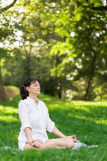 da che paese viene lo yoga