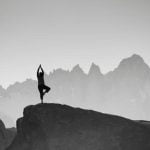 Quante Calorie Si Bruciano Con Una Lezione Di Yoga Scopri quanti calorie si bruciano con una lezione di yoga e ottieni risultati