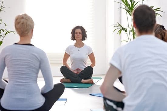 Quanta Pratica Di.Yoga Al Giorno 17 Quanta pratica di yoga al giorno per migliorare la tua salute e benessere