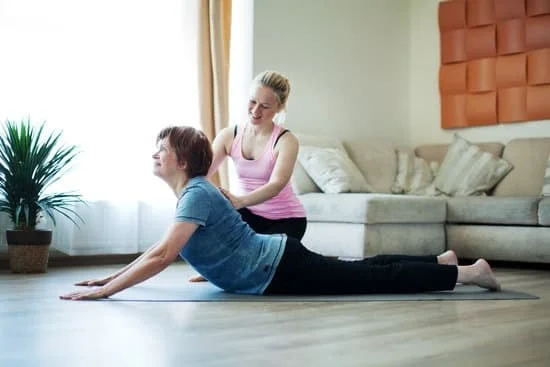 Scopri quanti maestri ci sono yoga e trova quello giusto per te