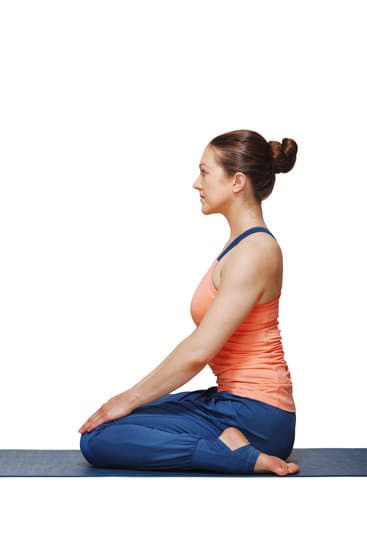 Scopri quanto costa una singola lezione di yoga e inizia a prenderti cura di te stesso oggi