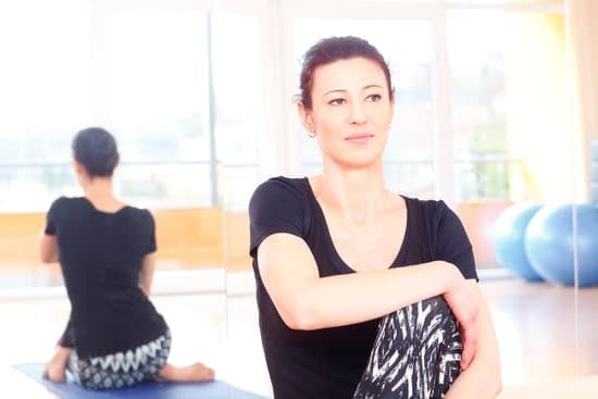 Quante Posizione Yoga Ci Sono 19 Scopri quante posizioni yoga ci sono per migliorare la tua pratica