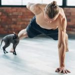 Scopri l'assistente ideale per le tue lezioni di yoga al centro di Novara