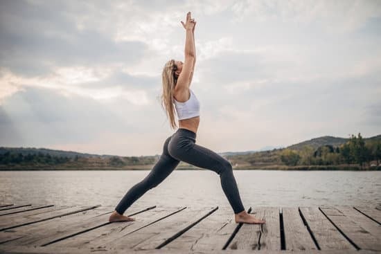 Yoga Regalo Di Natale 1 Regala benessere e relax con il yoga, il regalo di Natale perfetto per chi ama prendersi cura di sé