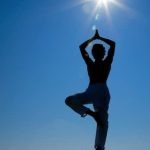 Sequenza Yoga Rilassante Pratica di sequenza yoga rilassante per rigenerare mente e corpo in armonia