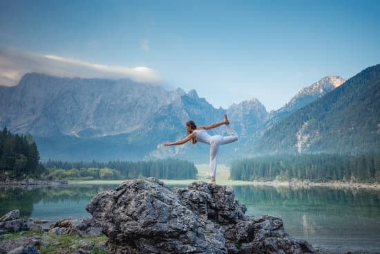 Yoga Riccione Spiaggia 1 relax e benessere garantiti