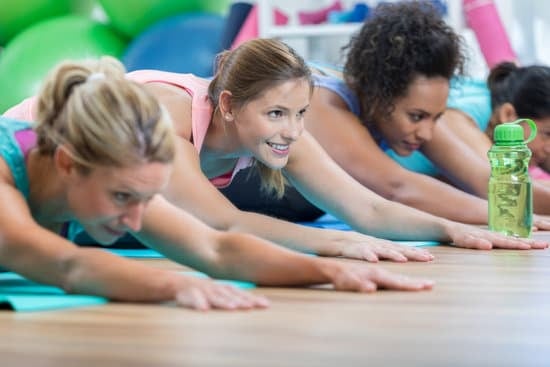 Esercizi Yoga Primi Mesi Gravidanza 7 pratiche dolci e sicure per il benessere di mamma e bebè