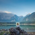 Scopri i benefici dello yoga a Monteverde Vecchio per ritrovare equilibrio e benessere interiore