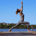 Tappetino Per Vinyasa Yoga Scivola senza problemi nel tuo Vinyasa Yoga con il tappetino per massimo comfort e stabilità