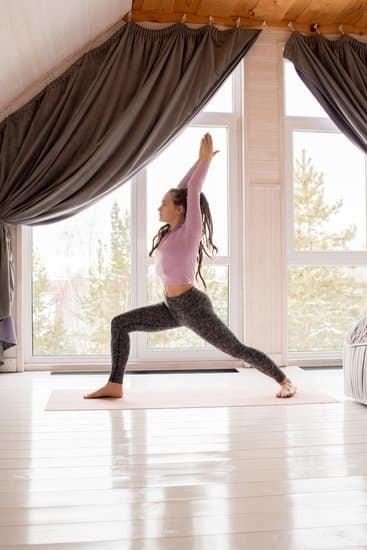 Pratica la corretta respirazione yoga per rilassare corpo e mente durante la tua pratica quotidiana