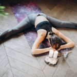 La Scimmia Yoga - I 5 Tibetani Pratica La Scimmia Yoga nei 5 Tibetani per un benessere totale