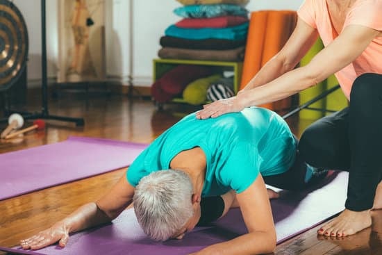Cosa Vuol Dire Yoga Flow 5 un flusso armonioso di movimenti e respiri per la tua pratica yogica
