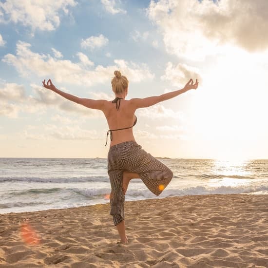 Allenamento Viso Con.Lo Yoga 19 scopri i benefici del rilassamento e della tonificazione