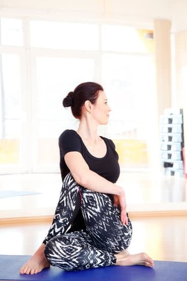 Pratica Kundalini Yoga nel nostro centro a Foligno per riscoprire equilibrio e benessere