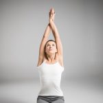 Esercizi Yoga Con La Cinghia La Scimmia Migliora la tua flessibilità con gli esercizi yoga con la cinghia La Scimmia