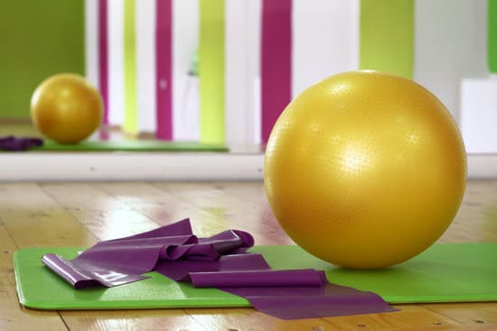 Amaca Per Antigravity Yoga 5 Goditi l'antigravity yoga con l'amaca speciale per una pratica sospesa unica e confortevole